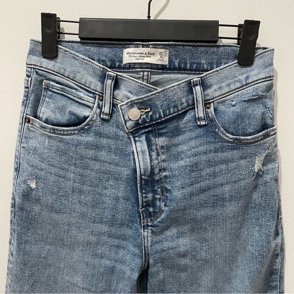 Abercrombie jeans